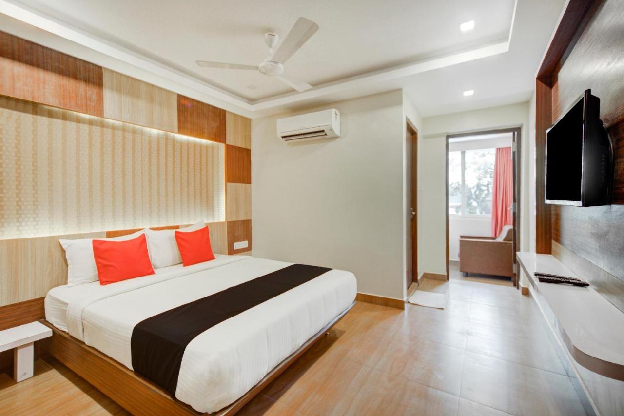 Collection O 75820 Madras Metro Club, T Nagar Chennai Exterior foto